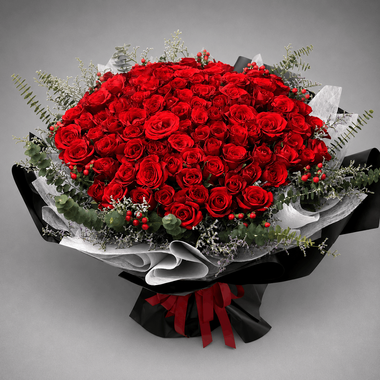 100 Red Roses