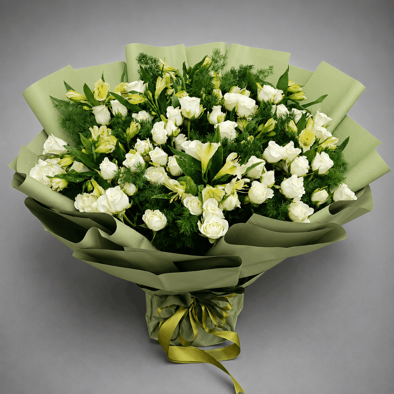 White Blooms Bouquet