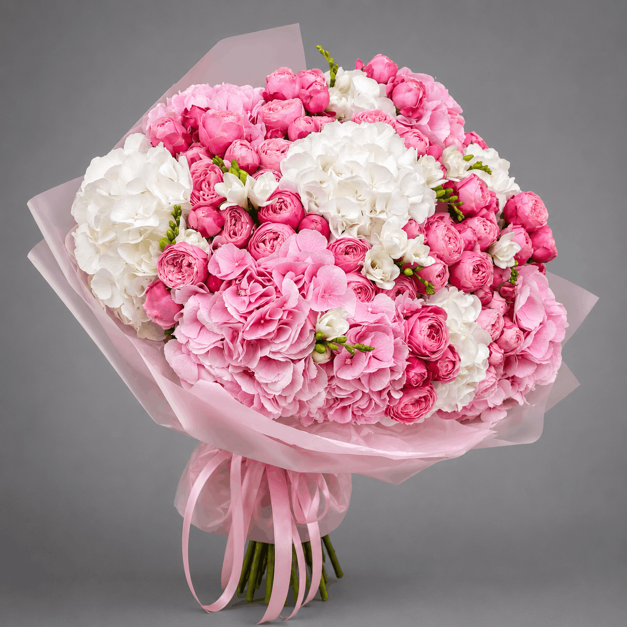 Pink & White Hydrangea Rose Bouquet
