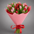 Red & Pink Tulip Bouquet