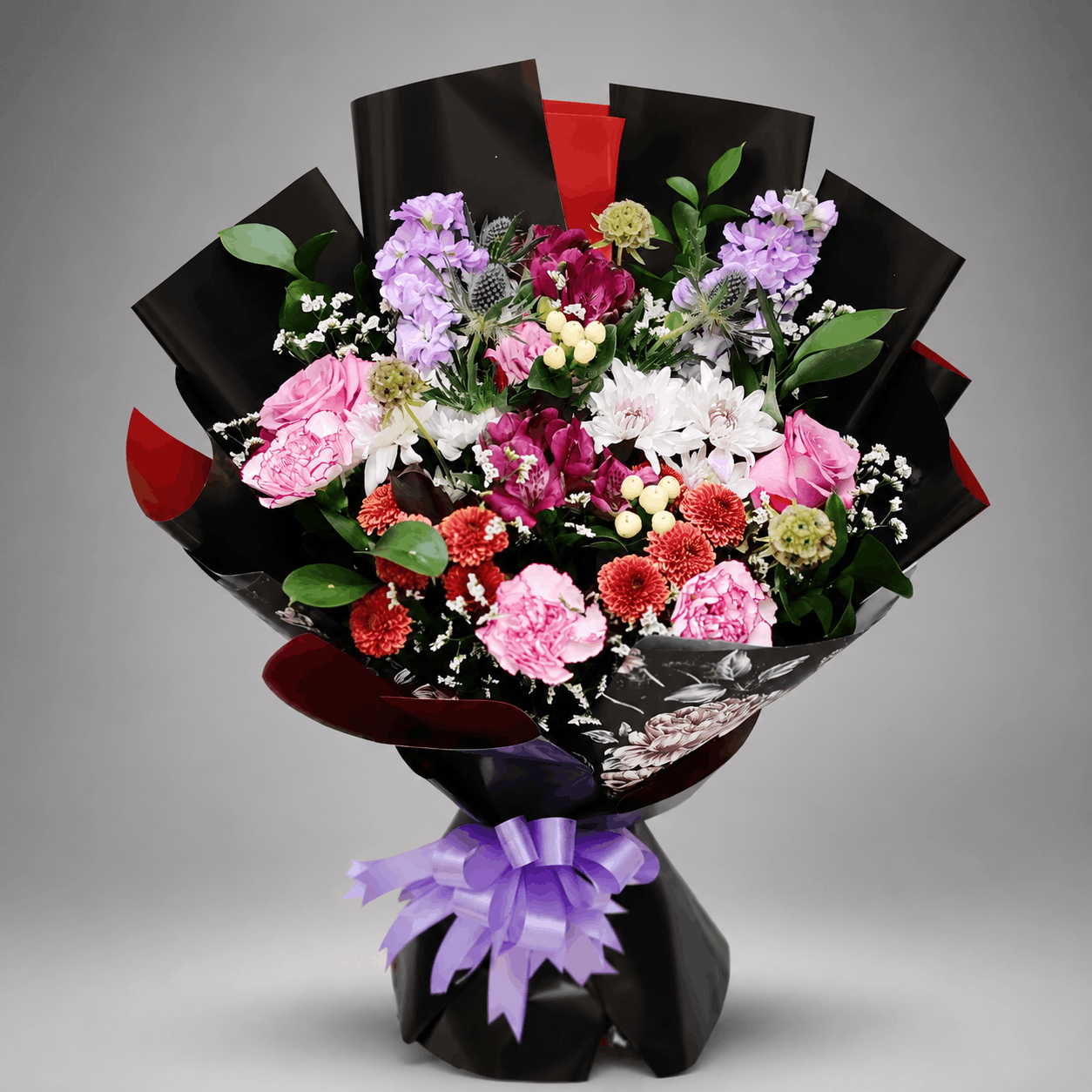 Dark Romance Mixed Bouquet