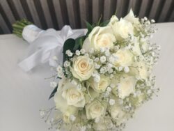 White Whisper: Roses & Baby's Breath
